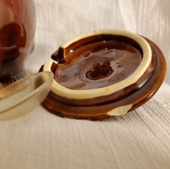 Vintage Hull Pottery Brown Drip Glaze Sugar Pot w/lid & Spoon | Creamer - Picture 13 of 16